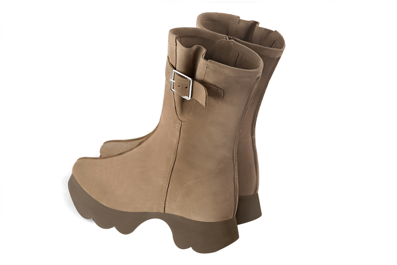 Biscuit beige women's ankle boots with a zip on the inside. Round toe. Low rubber soles. Rear view - Florence KOOIJMAN
